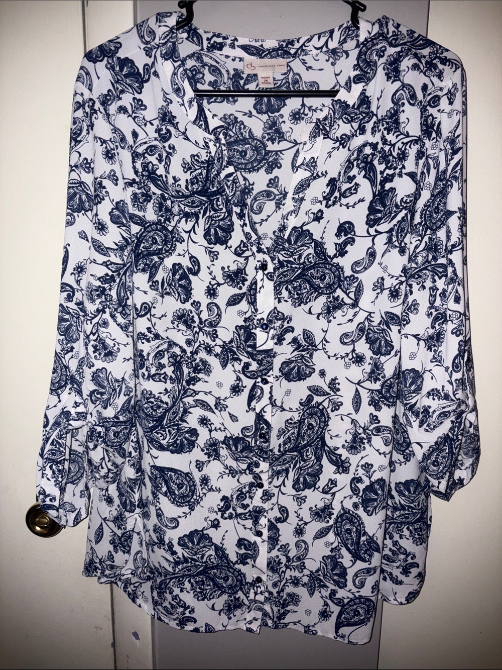 Cb established 1962 Navy and white Paisley Button-Front Blouse
